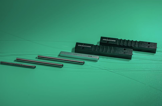 Triple-window Design Fused Taper Coupler