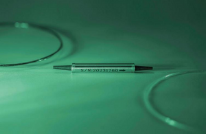 Ultra-small Size Polarization Maintaining Isolator